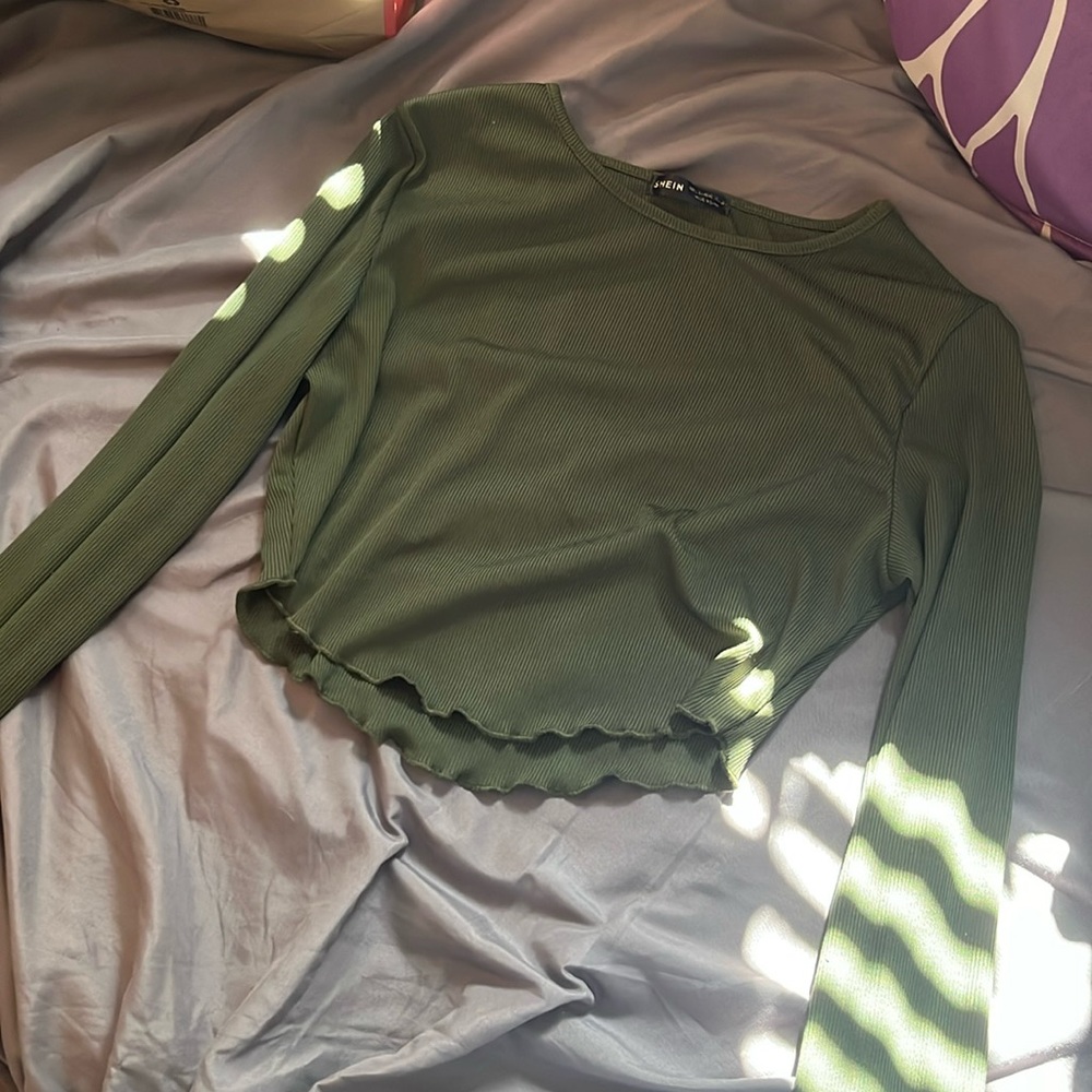 SHEIN olive green long sleeve crop top